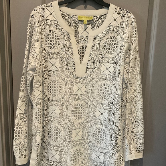 Gorgeous Gray Crochet Tunic - Picture 1 of 10